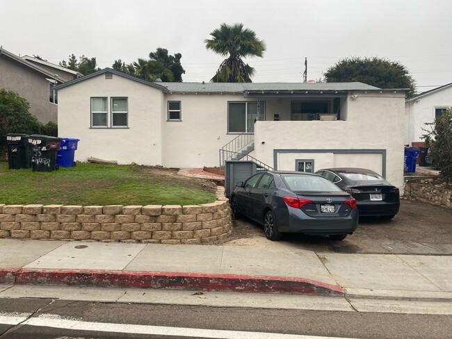 Primary Photo - Big Yard! Quick Walk to SDSU Campus! (Leas...