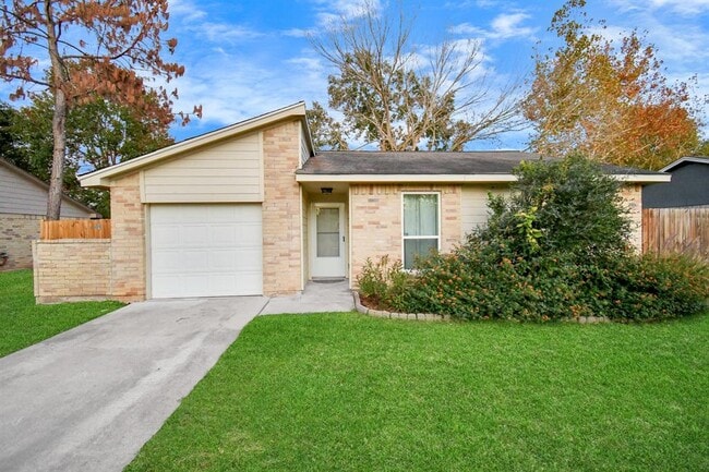 Primary Photo - 17107 Amber Ridge Dr