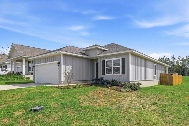 Building Photo - 201 Lyla Ln