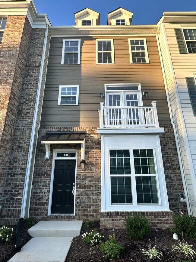 Building Photo - 409 Randolph Vw Dr