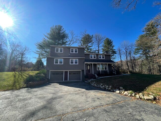 Building Photo - 617 Long Mountain Rd