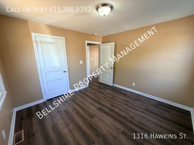 Building Photo - 1316 Hawkins St