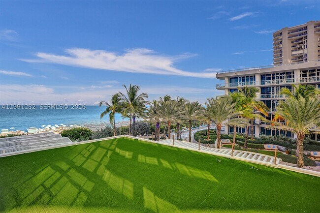 Building Photo - 6801 Collins Ave