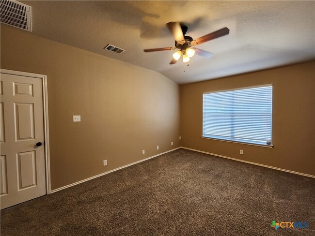 Building Photo - 246 Crane Crest Dr