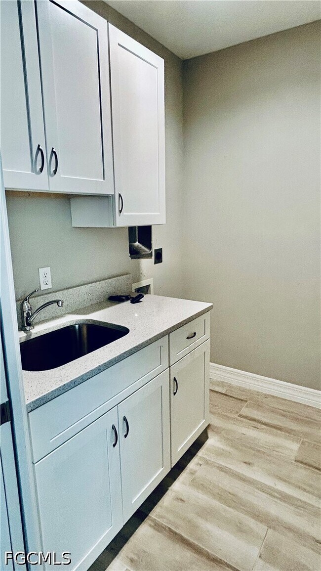 Building Photo - 1174 Lake McGregor Dr