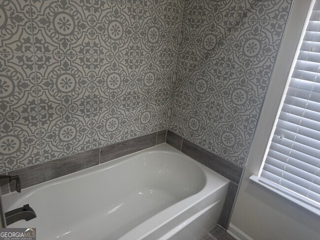 Building Photo - 4310 Wesley Way