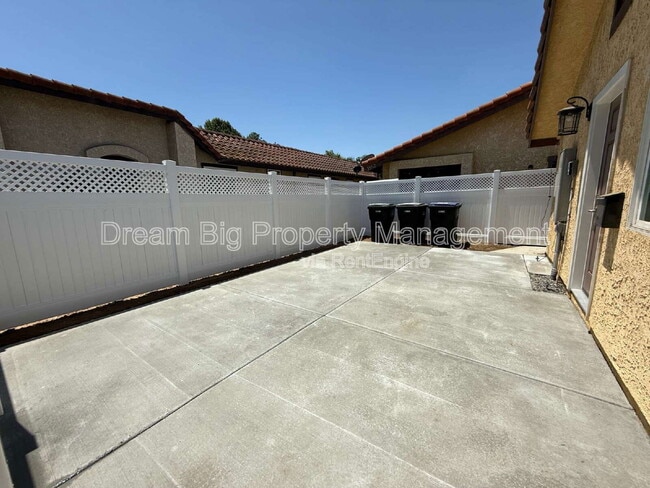 Building Photo - 3556 Harrison St