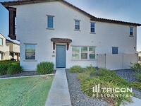 Building Photo - 12586 W Roy Rogers Rd