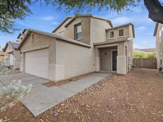 Building Photo - Spacious Two-Story Home with Modern Features & Large Backyard!