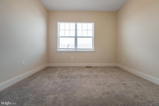 Building Photo - 7960 -B Potter Pl