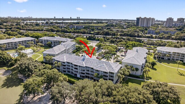 Building Photo - 2581 Village Blvd
