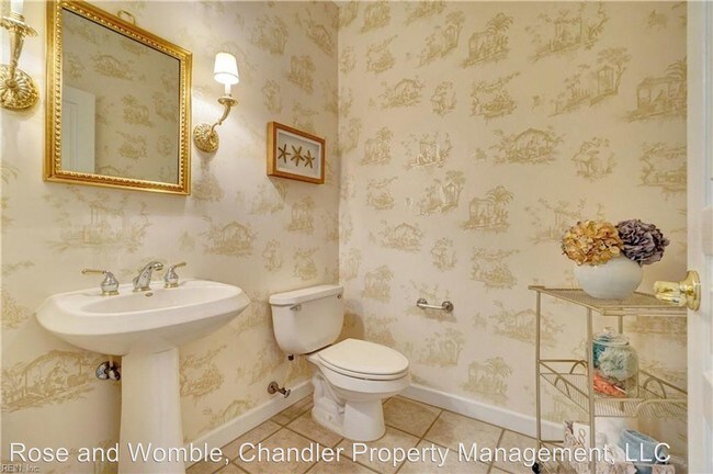 Building Photo - 2 br, 2.5 bath House - 301 Brooke Ave #103