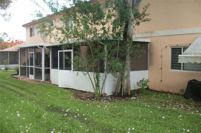 Building Photo - 20884 NW 1st St