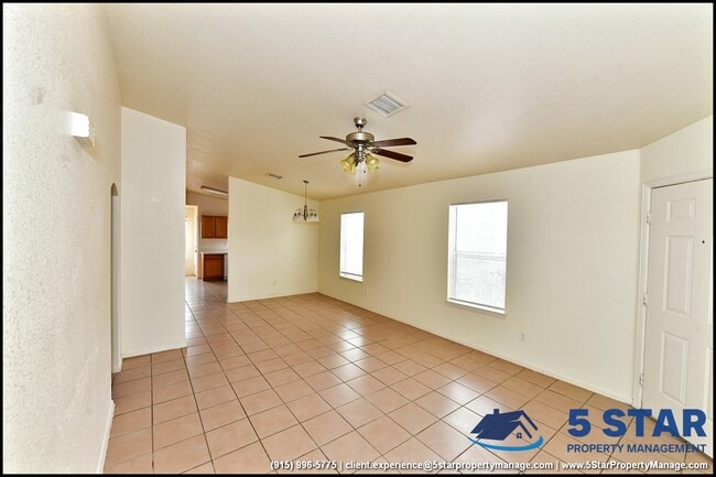 Building Photo - 14164 Robert Ituarte Dr