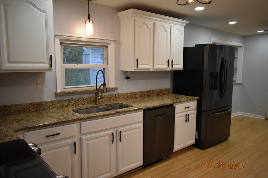 Building Photo - 18 Casselberry Dr