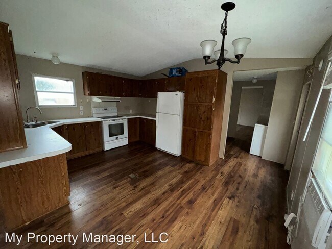 Building Photo - 2 br, 2 bath House - 8059 Dixie Blanchard ...