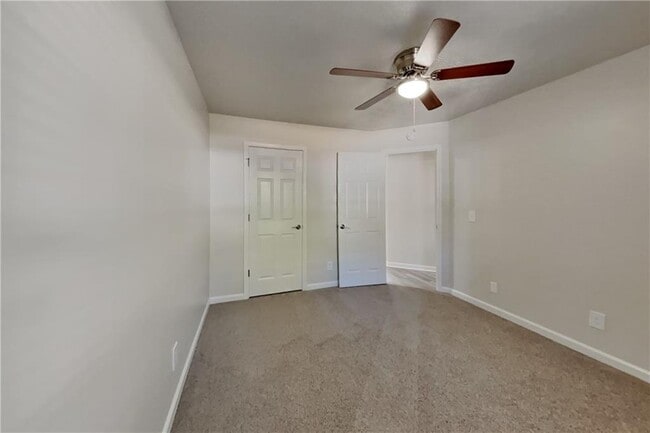 Building Photo - 3472 Erin Glen NW