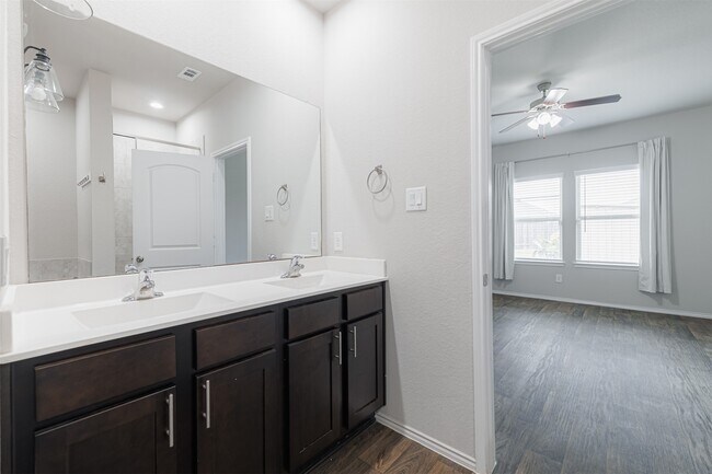 Building Photo - 4438 Andorno Dr