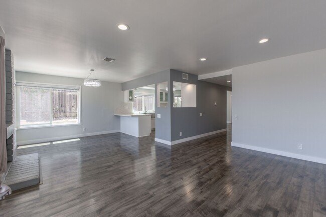 Building Photo - 738 Galaxy Heights Dr