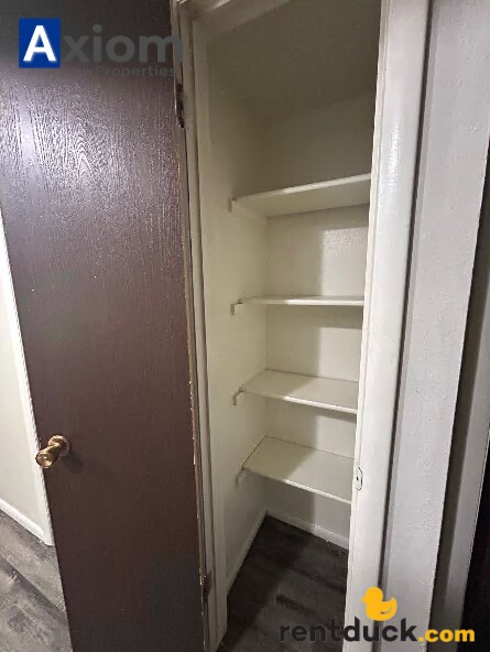 Building Photo - 1534 Bench Rd