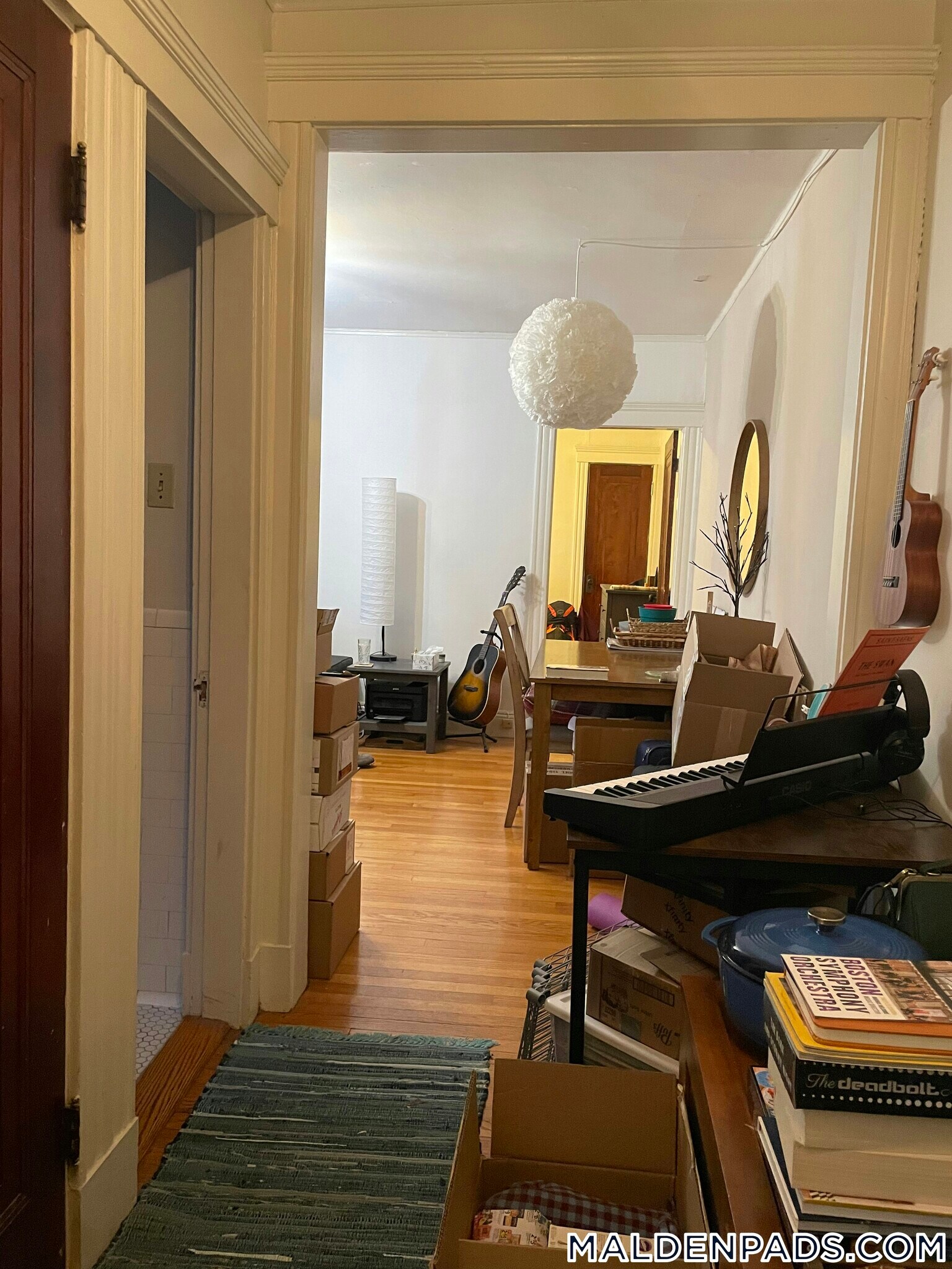 Building Photo - 170 Maple St