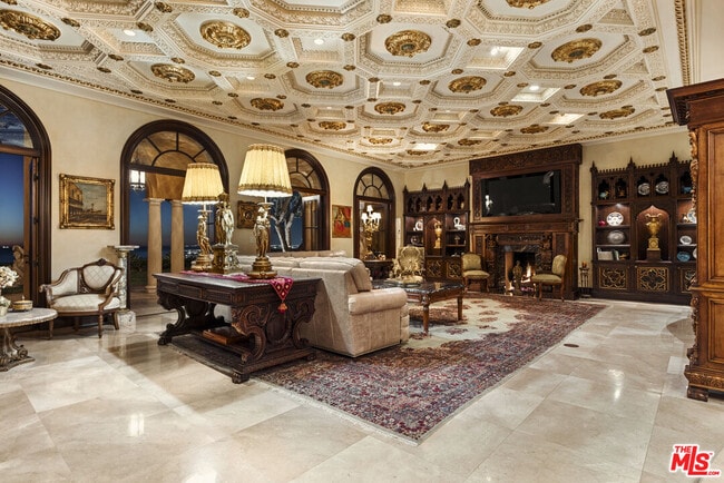 Building Photo - 28 Deep Sea