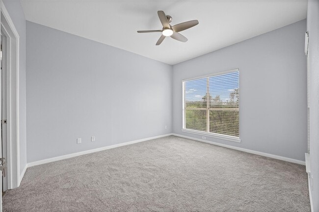 Building Photo - 6000 Shepherd Mountain Cove