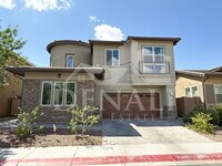 Building Photo - 1729 W Myrna Ln