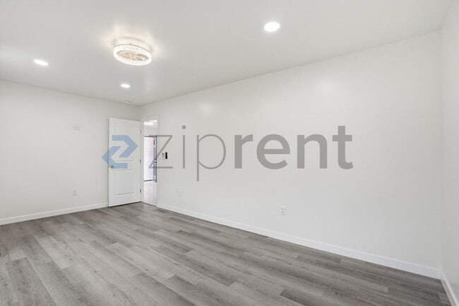 Building Photo - 17406 Horst Ave