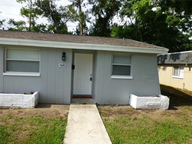 Building Photo - 3933 Winston Dr