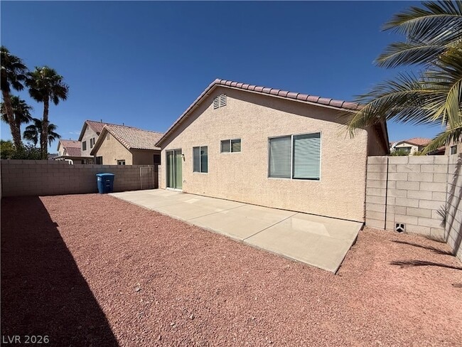 Building Photo - 5366 S Conquistador St