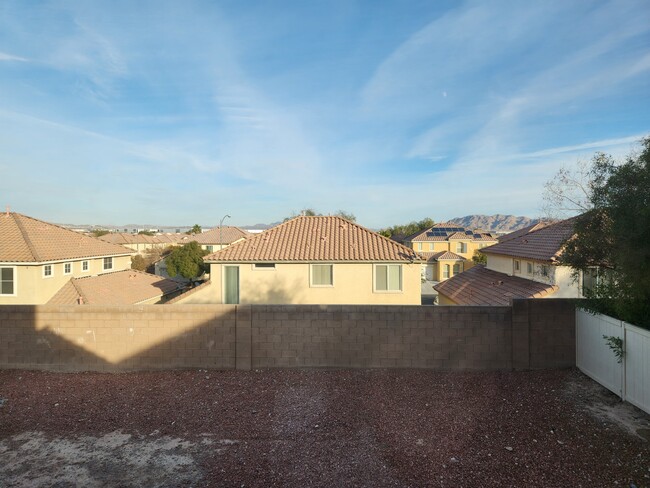 Building Photo - 5236 Scarlet Iris Ct