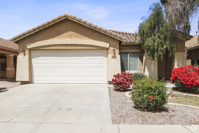 Building Photo - 3026 W Dancer Ln