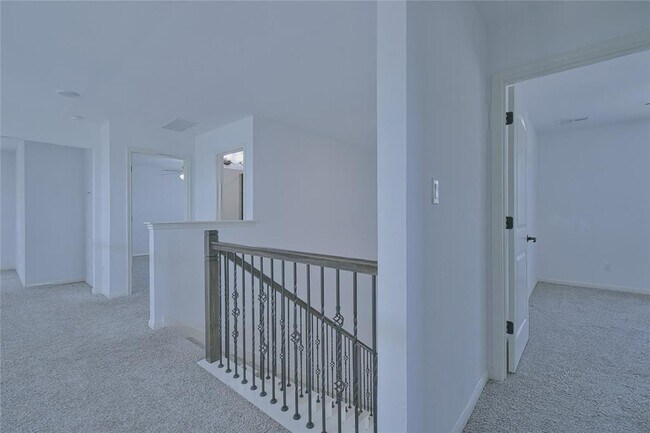 Building Photo - 1413 Castalo Ln
