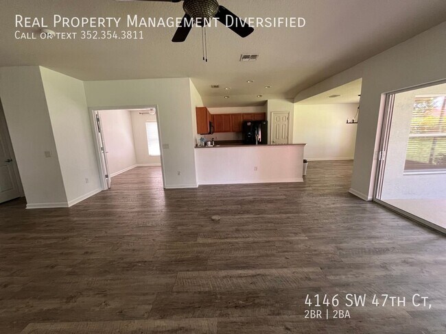 Building Photo - 4146 SW 47th Ct