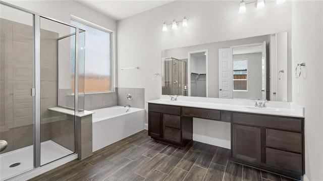 Building Photo - 3804 Malibu Dr