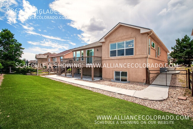 Building Photo - 9863 Everglades Dr