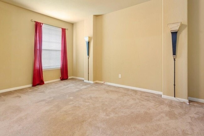 Building Photo - 1442 River Forest Dr
