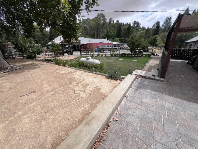 Building Photo - 3976 Canal Ln