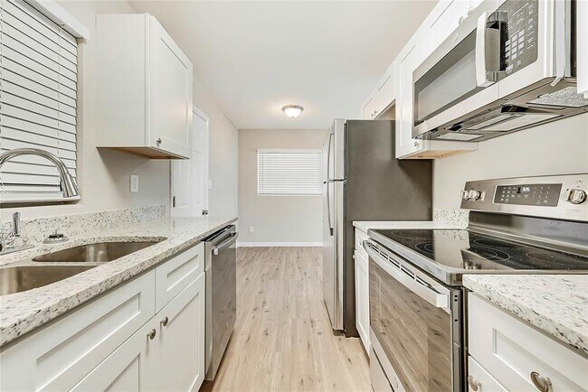 Building Photo - 5027 Kempston Dr