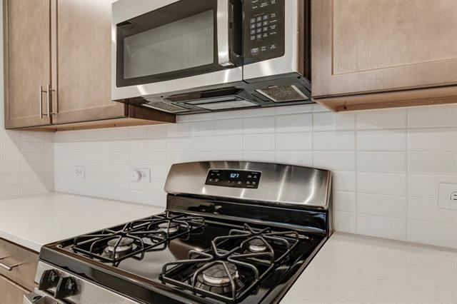 Building Photo - 1233 Eagle Mountain Dr