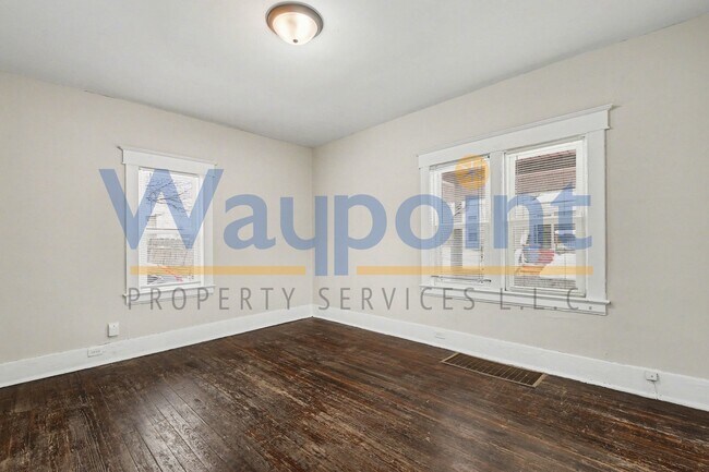 Building Photo - 412 Breens Ct SW