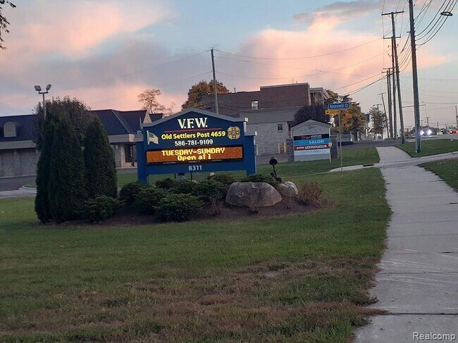 Building Photo - 8201 Wilson Dr