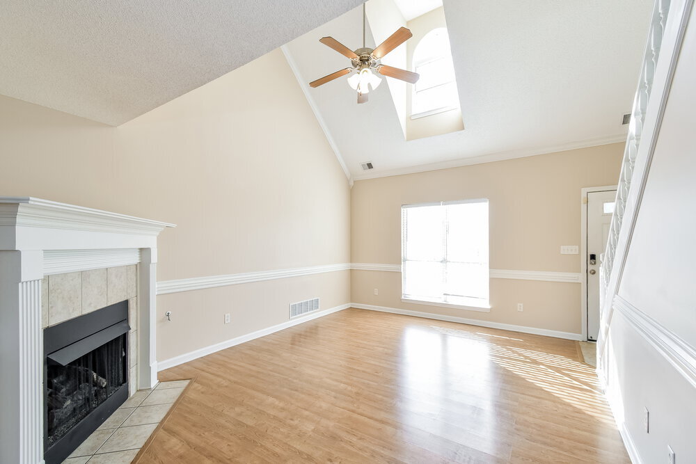 Building Photo - 2670 Pinnacle Dr