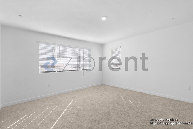 Building Photo - 8531 Anker Wy
