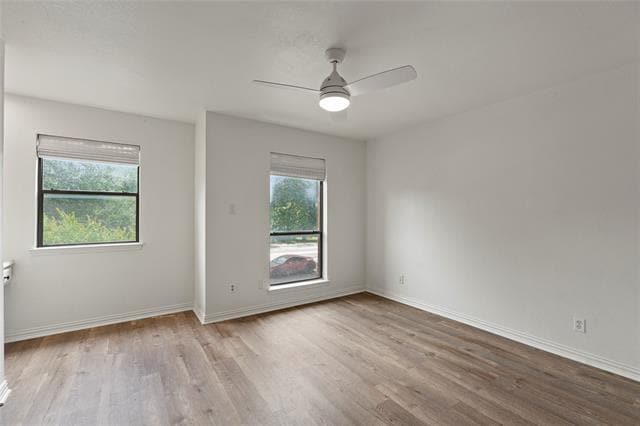 Building Photo - 406 S Fannin St