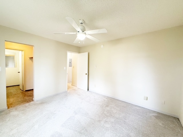 Building Photo - 924 Shorewood Dr