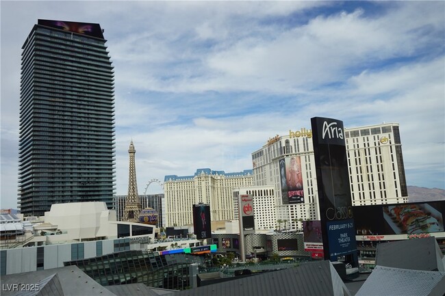 Building Photo - 3726 S Las Vegas Blvd