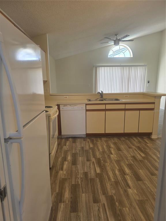 Building Photo - 2309 Anhinga Dr