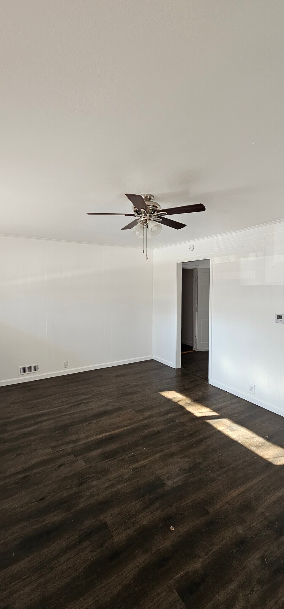 Building Photo - 7504 E 112th St